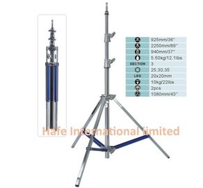 Portable and Lightweight Tripod Light Stand Designed for Easy Transport and Quick Setup in Various Lighting Environments