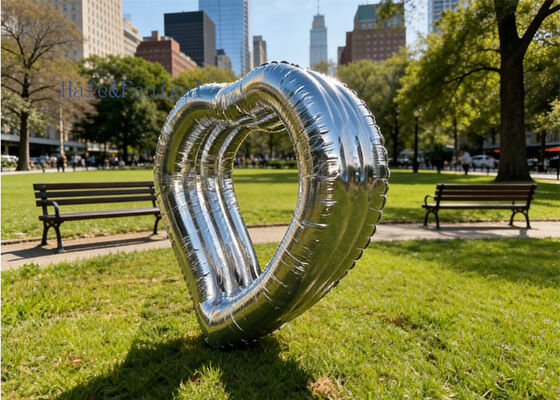 Anpassbare aufblasbare Herzform-Dekoration mit Logo für beeindruckende visuelle Wirkung