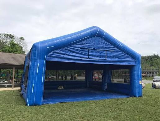 Tragbares aufblasbares Zelt mit geräumigem, komfortablem Unterschlupf und kontinuierlicher aufblasbarer Lüfter für Outdoor-Events